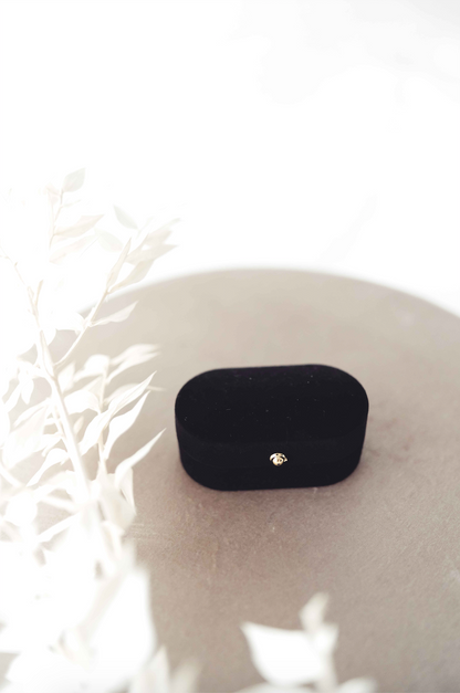 Black Ring Box