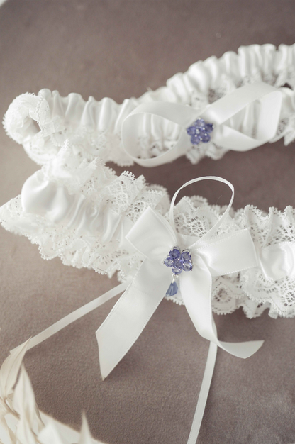 Ivory Lace Garter